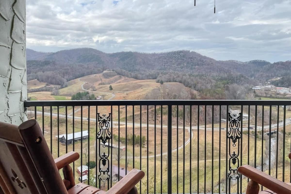 Villa Mountain Views At Dolly'S Castle Unit 7 Sevierville Exterior foto